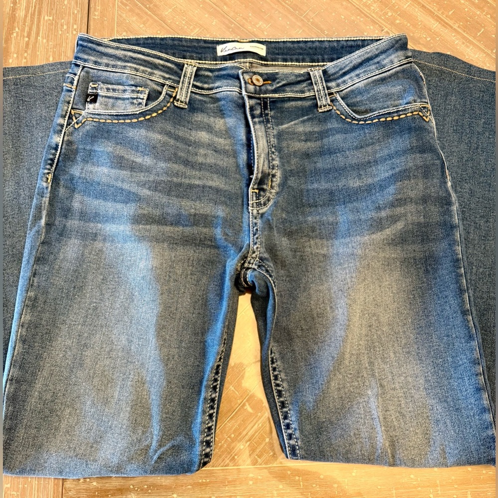 KanCan Dark Mid Rise Bootcut Jeans Sz 32